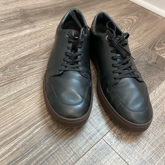 ⚡️⚡️⚡️Louis Vuitton size 11 - Picture 7 of 8